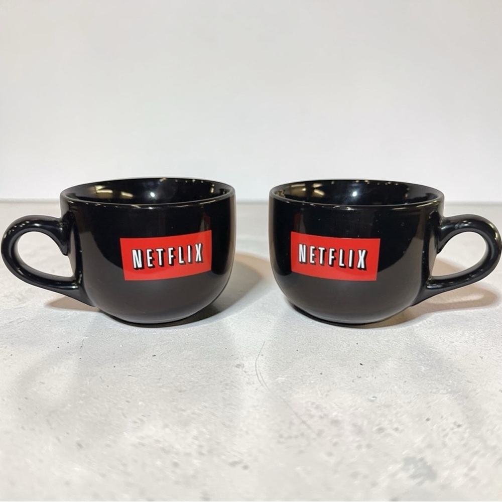 NEW Netflix Official 18oz Jumbo Wide-Bowl Mug Set - Double-Sided Logo - Set of 2